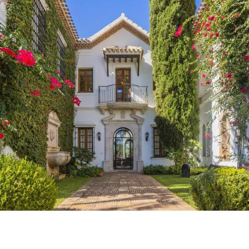 Cubo's Villa Huerta del Conde Malaga
