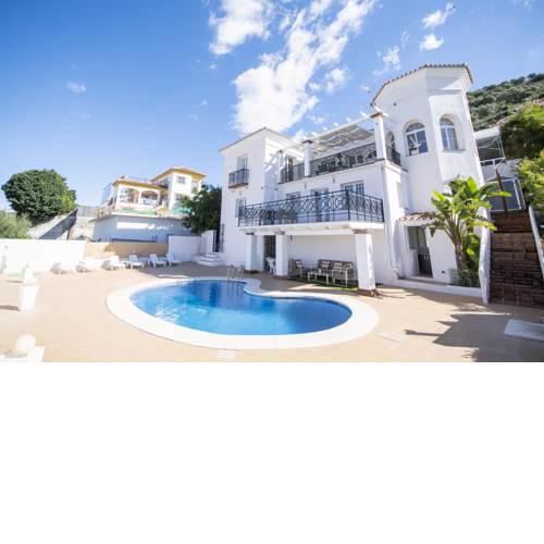 Cubo's Villa Santa Clara