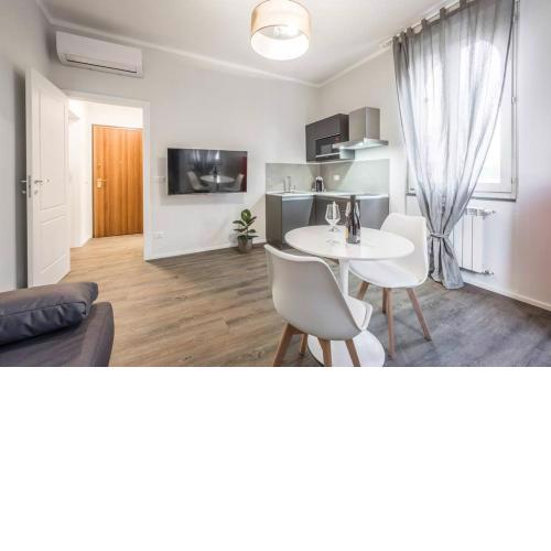 Cucchiari Suite 6B