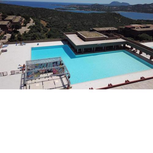 [CUGNANA VERDE] Monolocale con piscina in Costa Smeralda