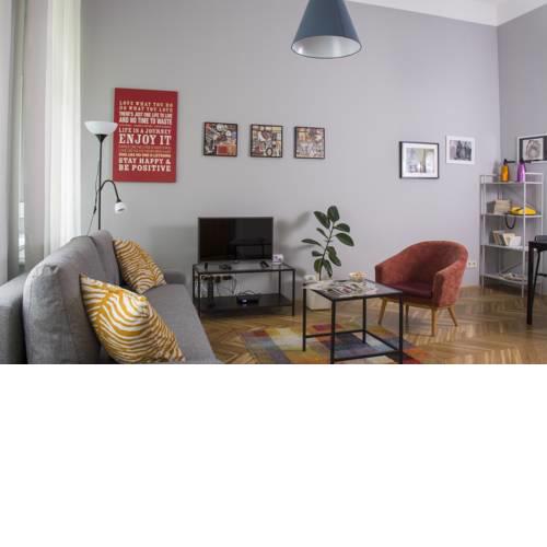Curry Design Apartment