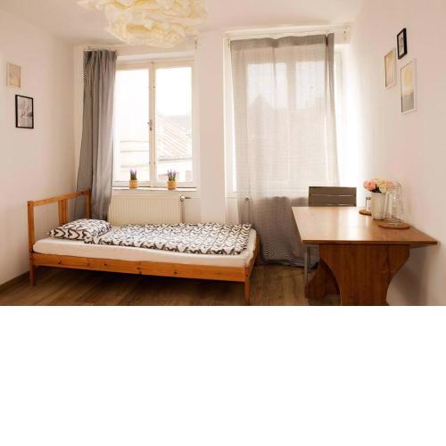 Cute 2 beds studio close to the Main Train Station