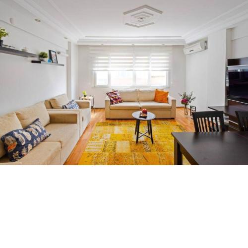 Cute & Cozy City-center Spacious 2bd Home! #276