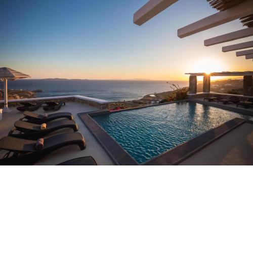 Cycladic Paradise -Stunning sunsets -private pool!