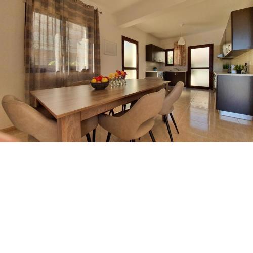 Dafni villa 12