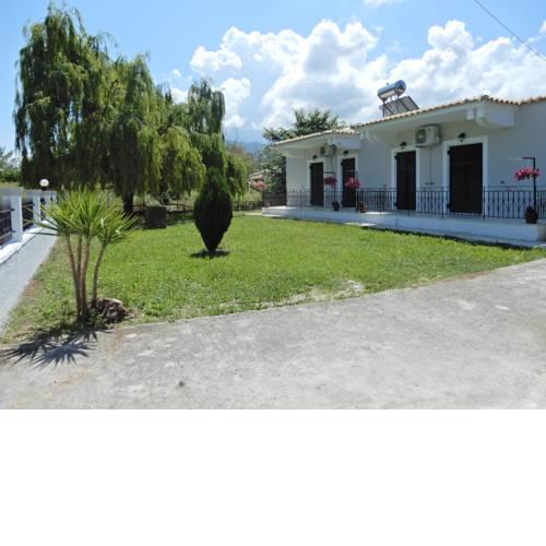 Dafni's Apartments