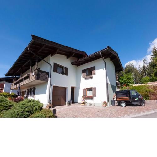 Dainty Apartment in St Johann in Tirol with Garden