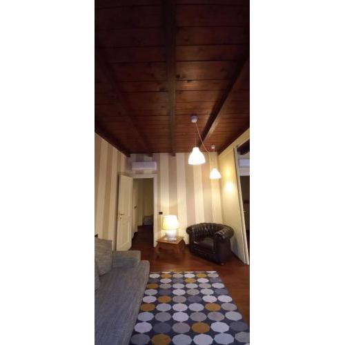 Daisy apartment in centro a Como