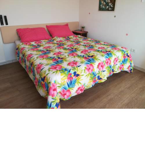 Daisy Apartment