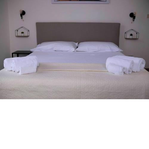 Daly Rooms_Catania_Sicily_Beach_City_Travel
