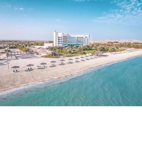 Danat Jebel Dhanna Resort