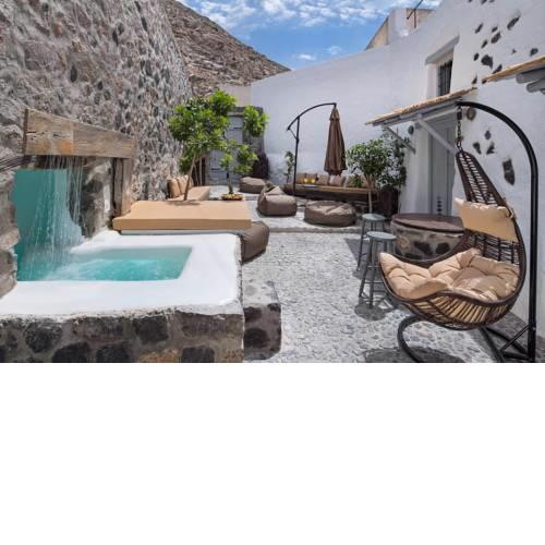 Dandy Cave Villa