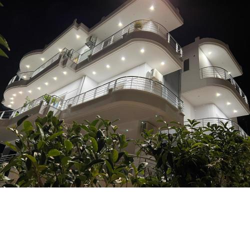 Dani's Apartments