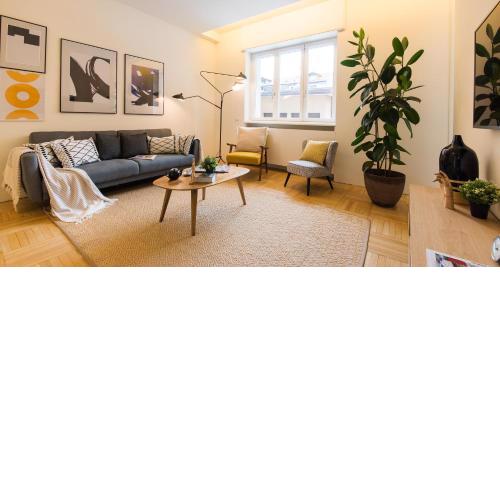 Dante Apartment with Parking