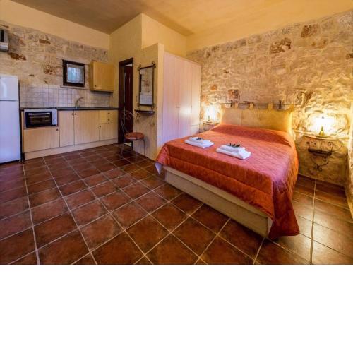 Dantes Maisonettes Stone Built Apartment partial Sea View