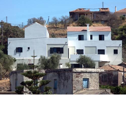 Daphne & Maria Apartments