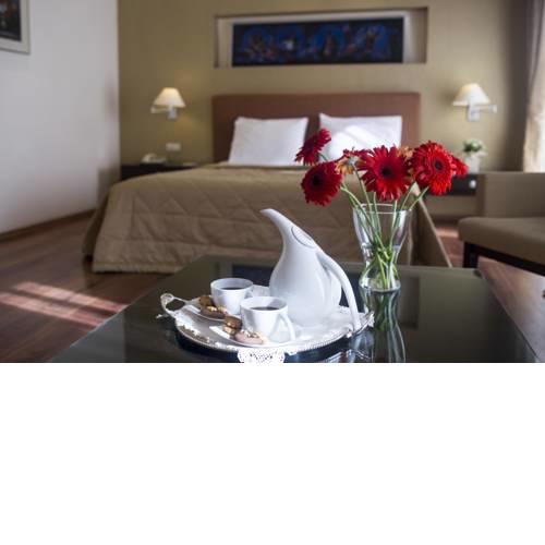 Davitel - Tobacco Hotel