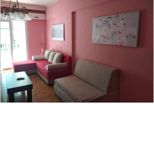 Debby's Central Apartment
