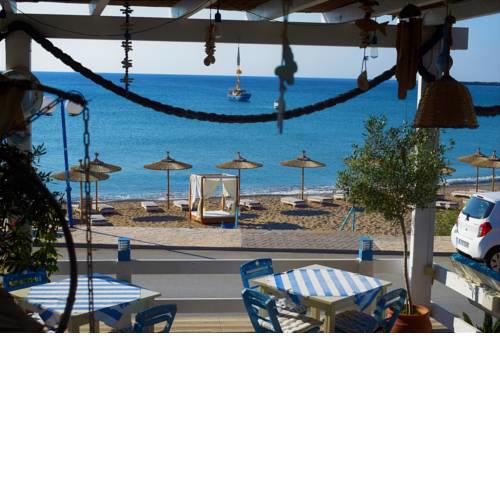 Delfini Beach Hotel