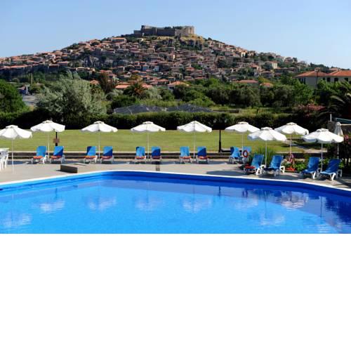 Delfinia Hotel & Bungalows