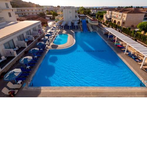 Delfinia Resort