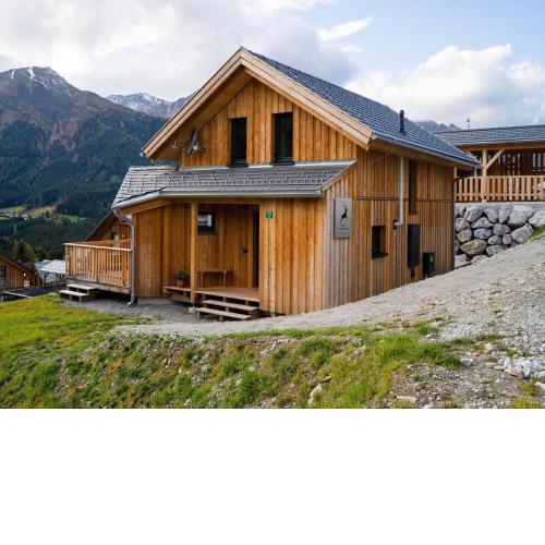 Delicious chalet in Hohentauern with a sauna