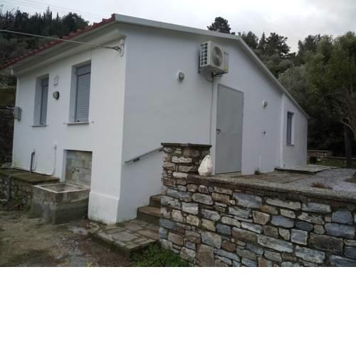 Delightful Holiday Home in Samos with Garden