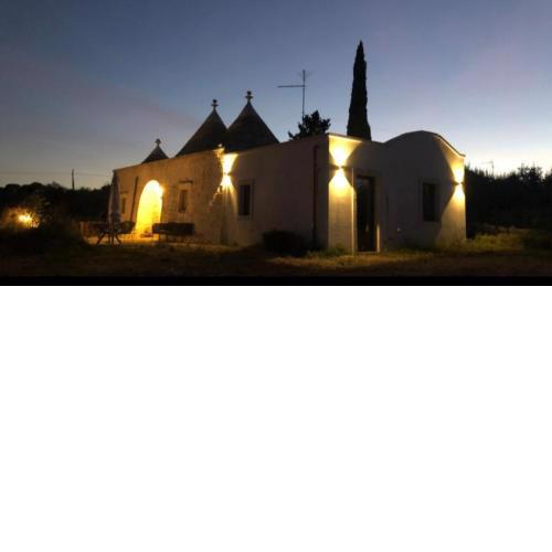 DELIZIOSO TRULLO AL CENTRO DELLA VALLE D'ITRIA