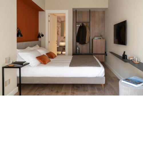 Della Spiga Suites by Brera Apartments