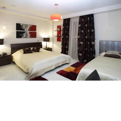 Dellagio Hotel