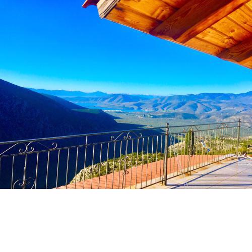 delphi aiolos center hotel panoramic viwe&yoga harmony hotel&rooms