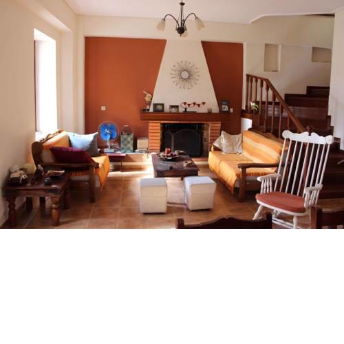 Delphi family house