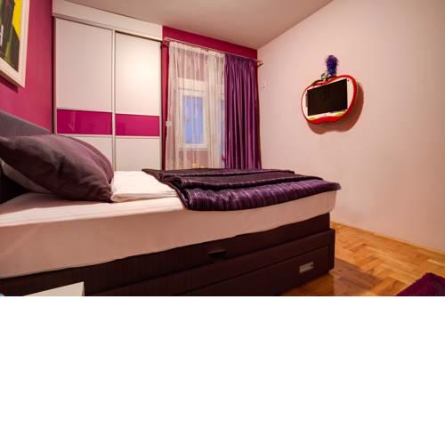 Delta City Rooms