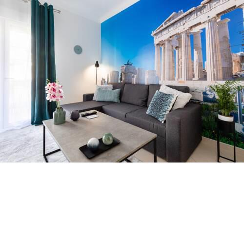 Deluxe-Acropolis Hill Apartment