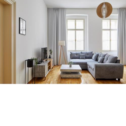 Deluxe Condo near Wenceslas Square by Prague Days