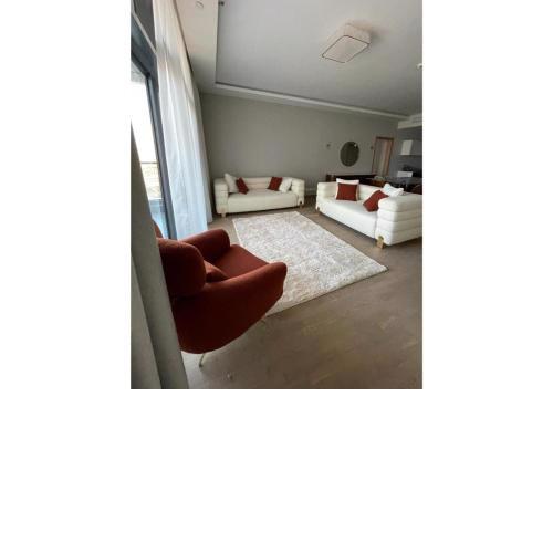Deluxe Furnished Apartment in Mall Of Arabia Towers , AEON 1407