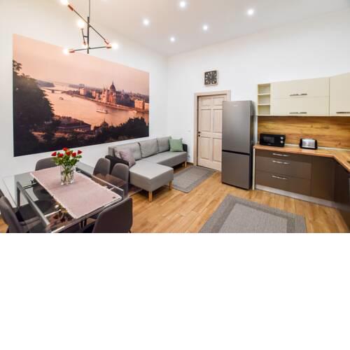 Deluxe Home close to the Danube