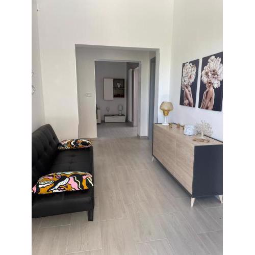 Deluxe home rooms