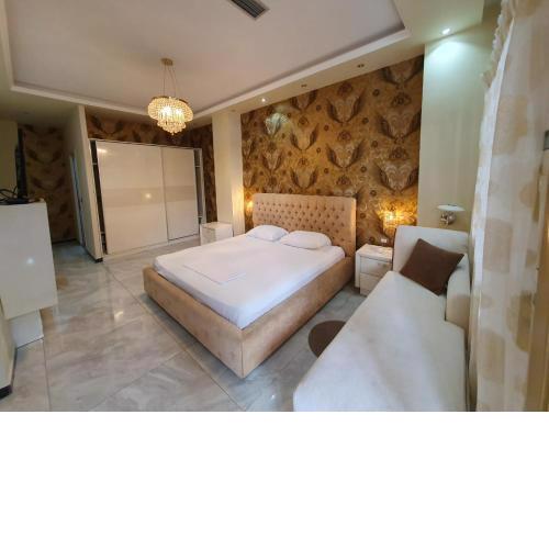 Deluxe Rooms