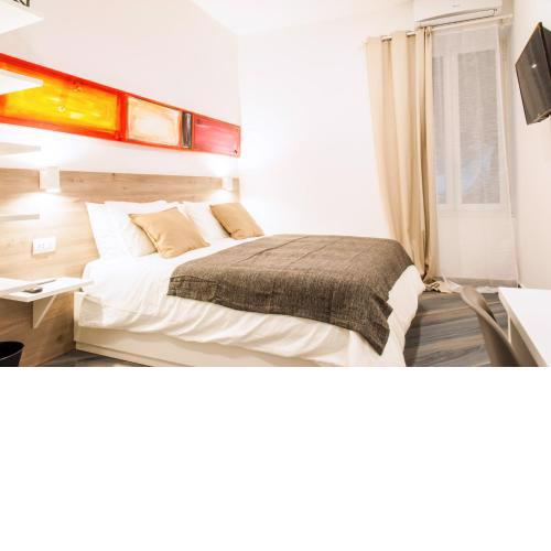 Demi Rooms