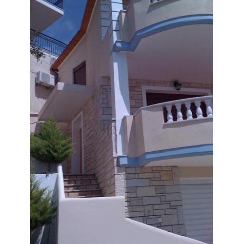 Demi's House Vrachos