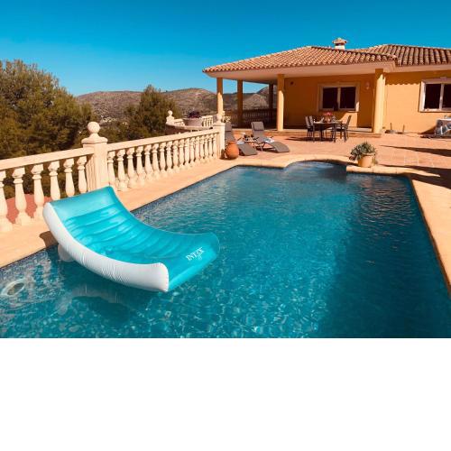Denia Seaview Golf, Tennis & Beach Villa