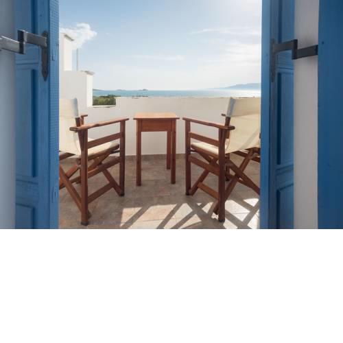 Depis Aqua Beachfront Studios