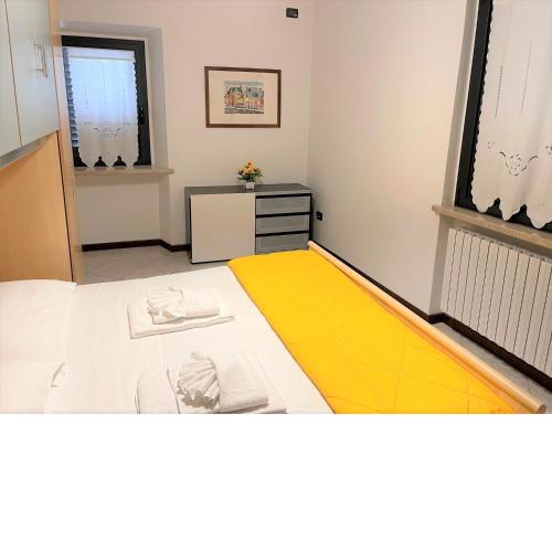 DesenzanoLoft Green lake court