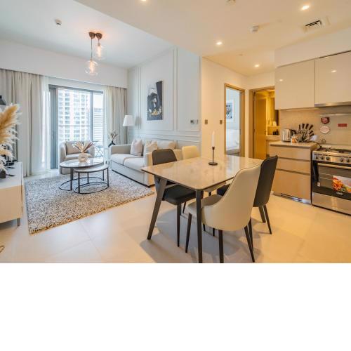Desert Chic 1BR : An Urban Oasis in Downtown Dubai