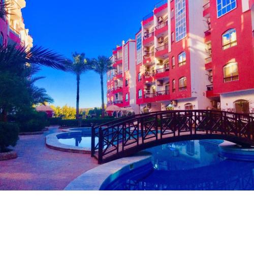 Desert Pearl Romantic Apartment