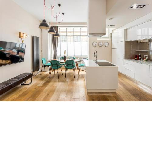 Design et confort near Champs Elysees