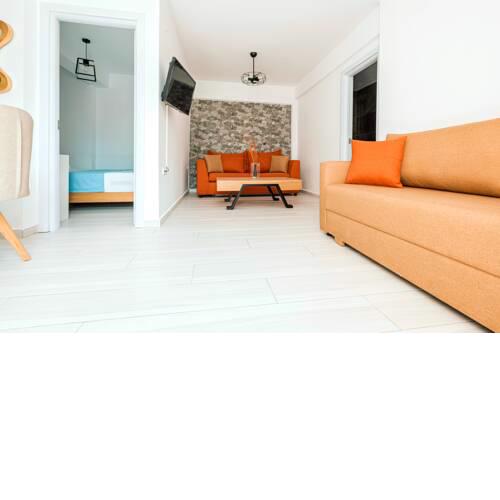 Design Suites Efharis (Syrah)