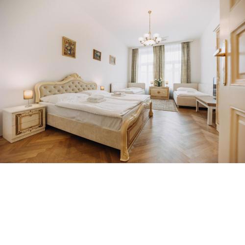 Designed 2BD- 65 m2 Apartment next to Main Station