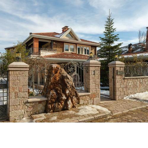 Designer Villa Voskopoje